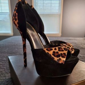 Bebe Suede Stillettos Size 6.5 - black/leopard